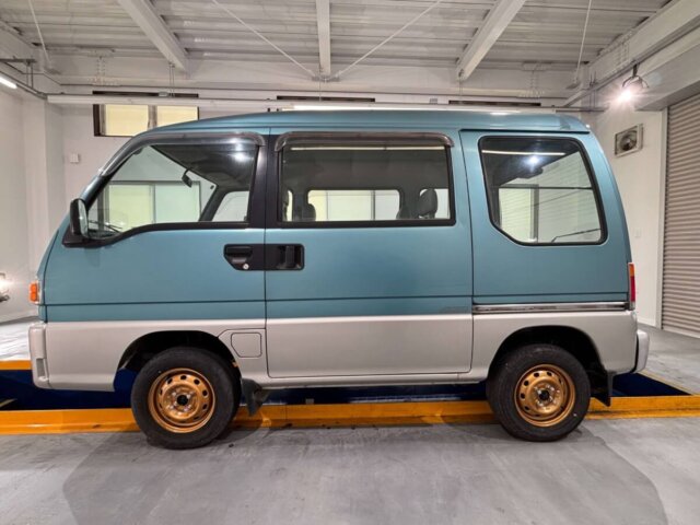 1998 SUBARU SAMBAR VAN