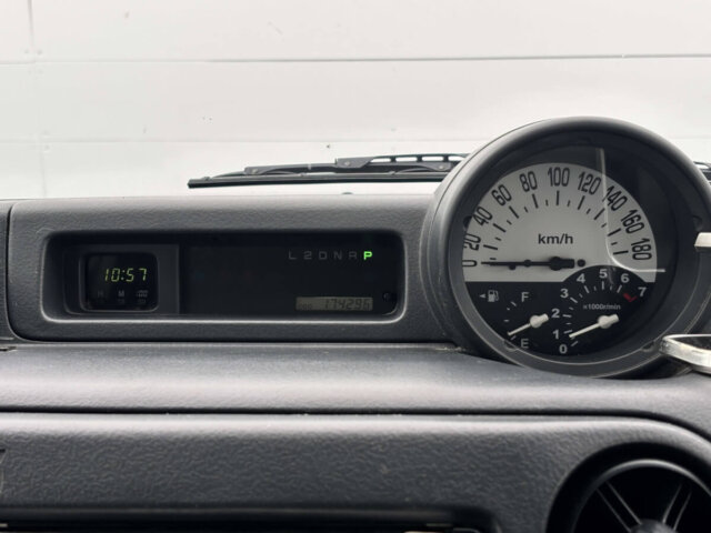 2001 TOYOTA bB