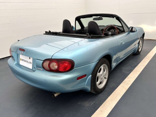 2000 MAZDA ROADSTER