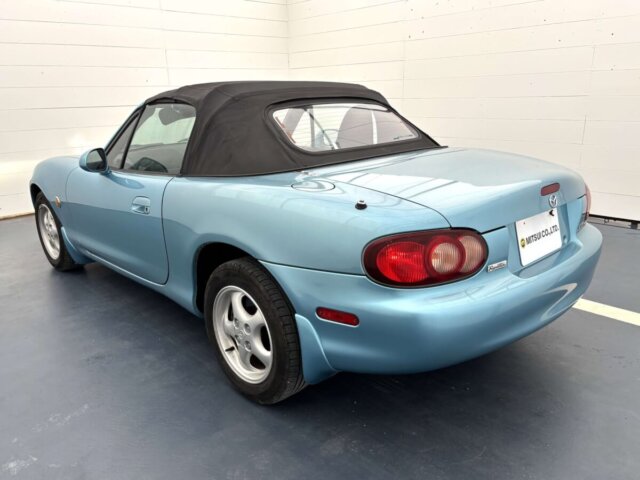 2000 MAZDA ROADSTER
