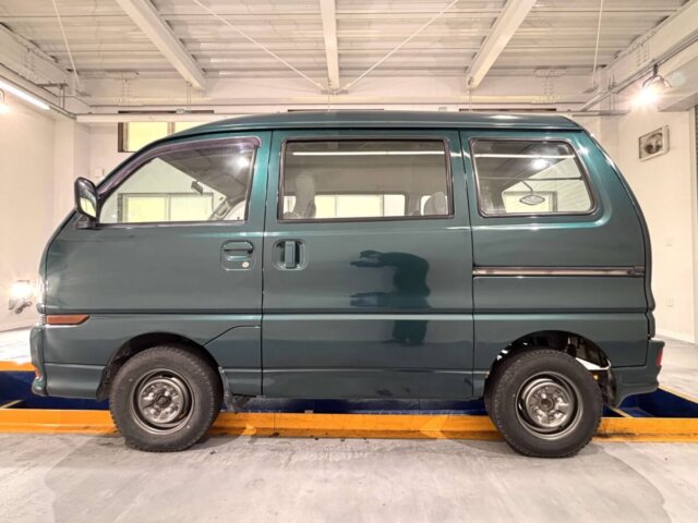 1995 MITSUBISHI BRAVO