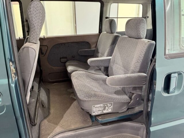1995 MITSUBISHI BRAVO