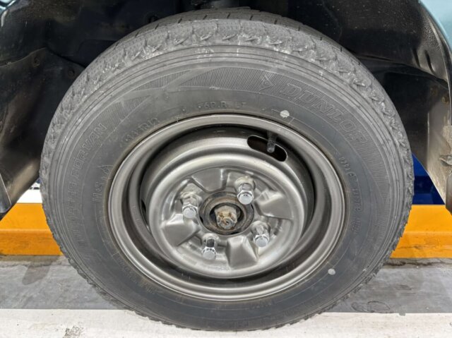 1995 MITSUBISHI BRAVO