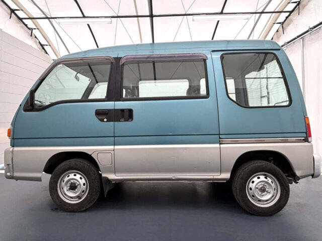 1998 SUBARU SAMBAR VAN