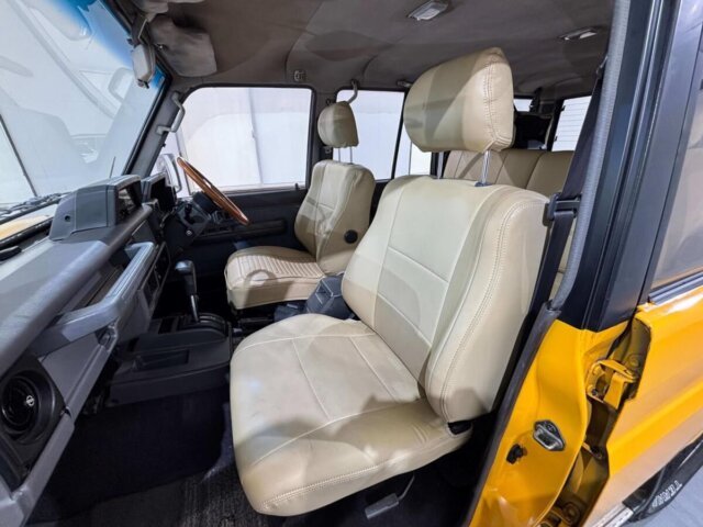 1991 TOYOTA LAND CRUISER PRADO