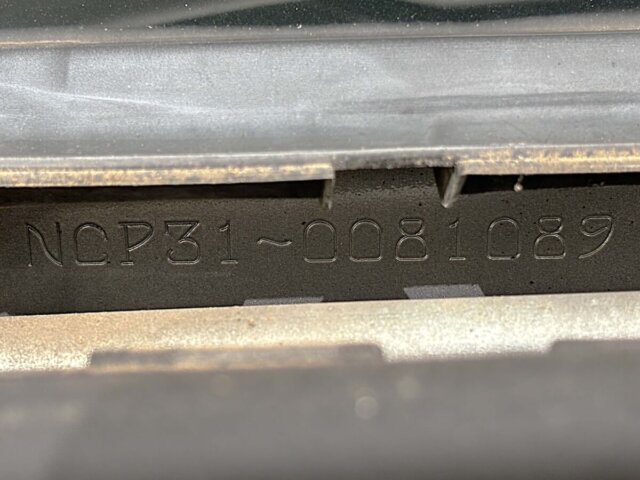 2001 TOYOTA bB