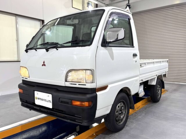 1998 MITSUBISHI MINICAB TRUCK