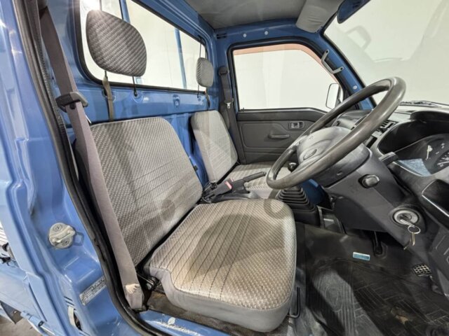 2000 DAIHATSU HIJET TRUCK