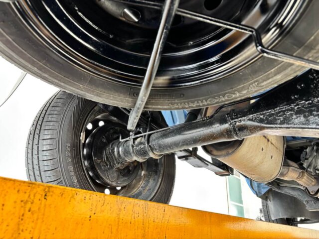 2000 DAIHATSU HIJET TRUCK