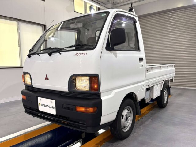 1994 MITSUBISHI MINICAB TRUCK