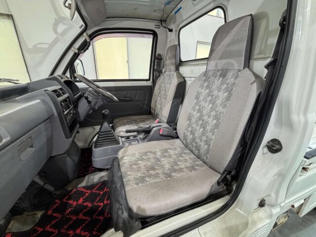 1994 MITSUBISHI MINICAB TRUCK