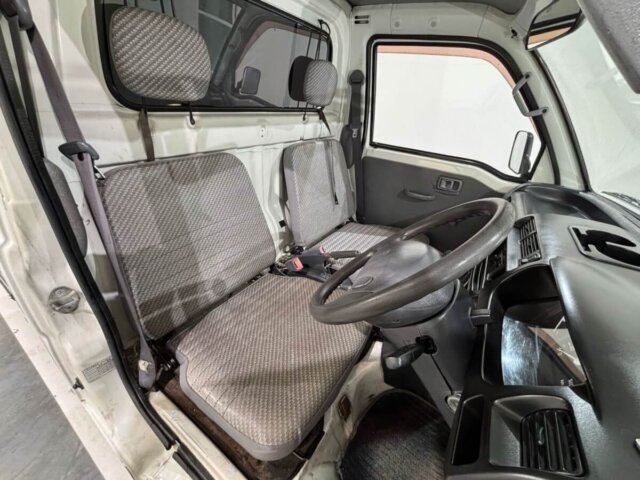 2000 DAIHATSU HIJET TRUCK
