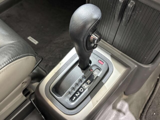 2006 NISSAN X-TRAIL