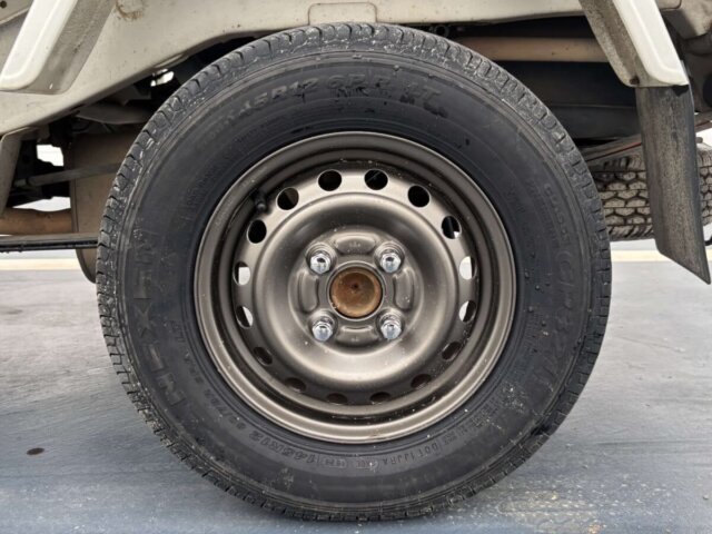 2000 DAIHATSU HIJET TRUCK