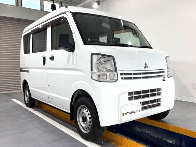 2018 MITSUBISHI MINICAB VAN