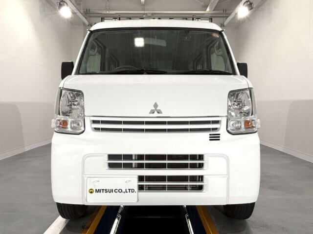 2018 MITSUBISHI MINICAB VAN