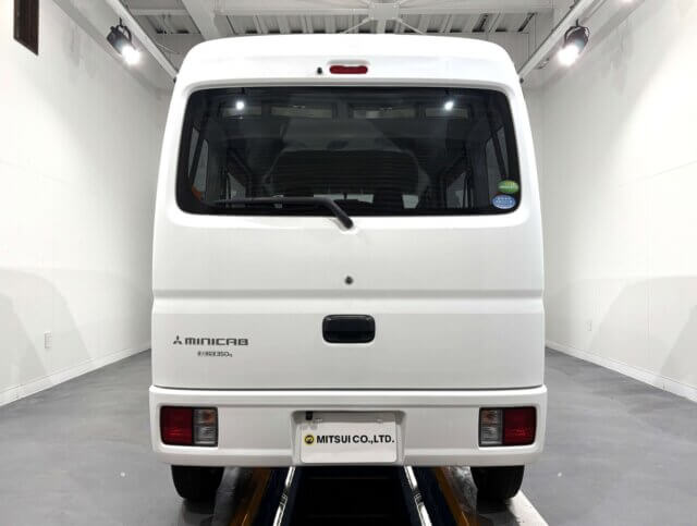 2018 MITSUBISHI MINICAB VAN