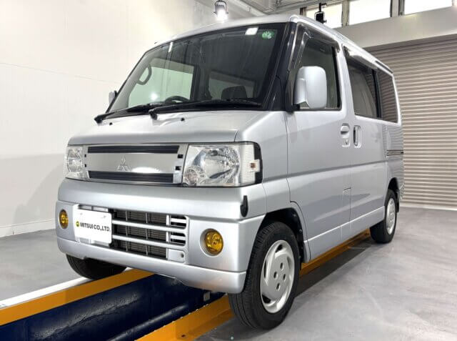 2009 MITSUBISHI TOWN BOX
