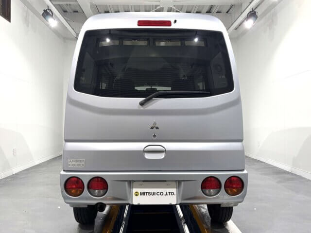 2009 MITSUBISHI TOWN BOX