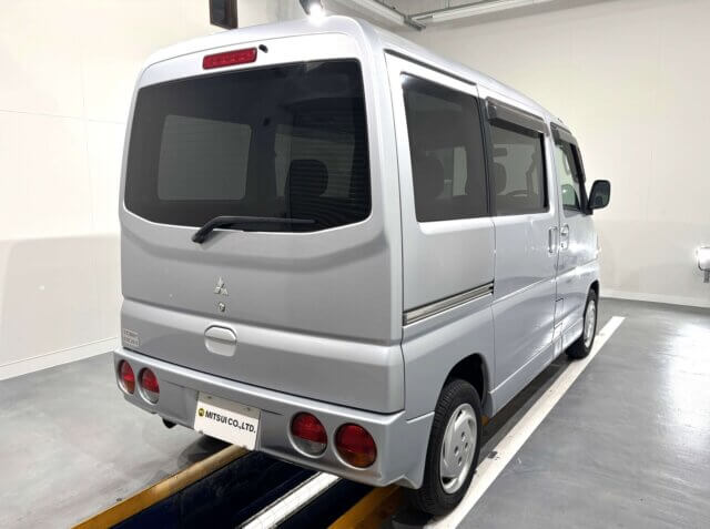2009 MITSUBISHI TOWN BOX