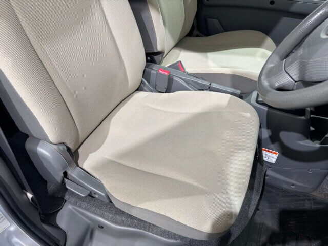2009 MITSUBISHI TOWN BOX