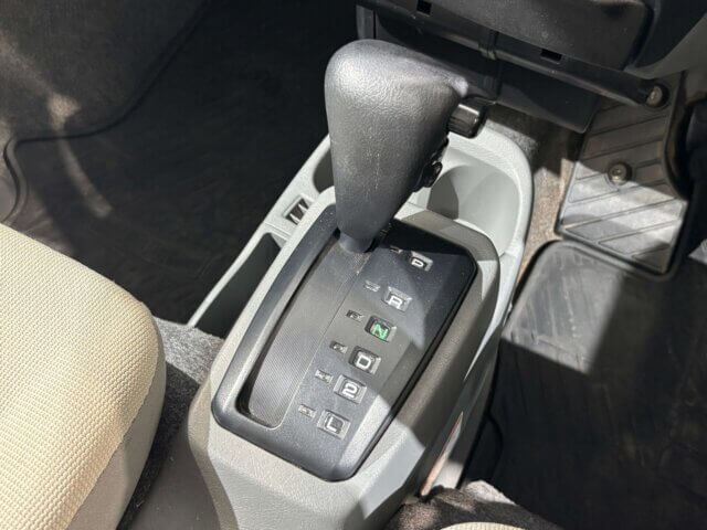 2009 MITSUBISHI TOWN BOX