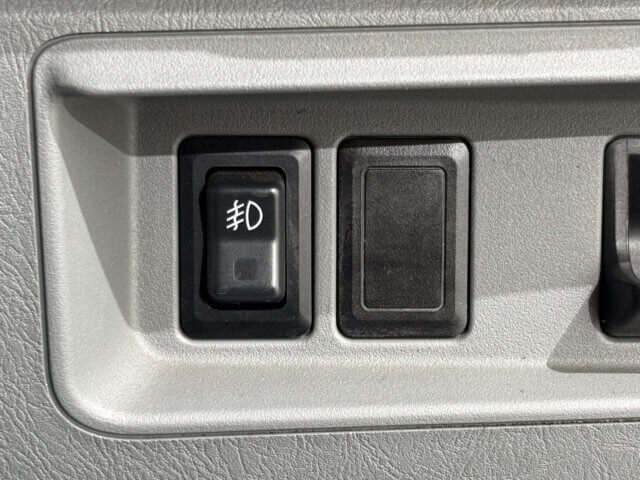 2009 MITSUBISHI TOWN BOX