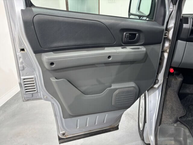 2009 MITSUBISHI TOWN BOX