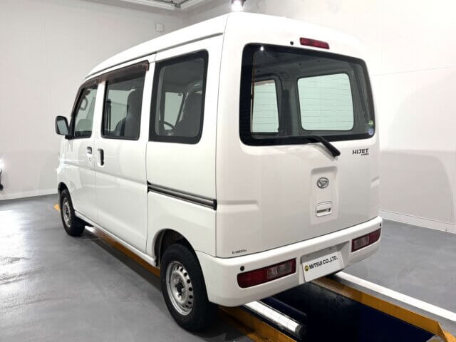 2016 DAIHATSU HIJET CARGO