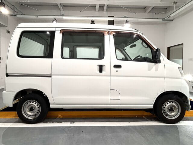 2016 DAIHATSU HIJET CARGO