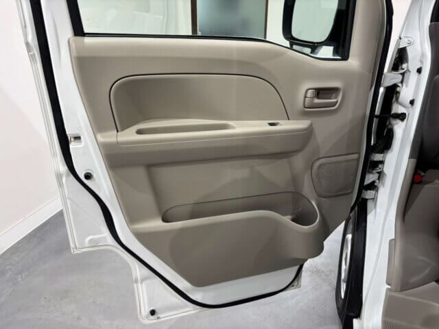 2024 NISSAN CLIPPER VAN