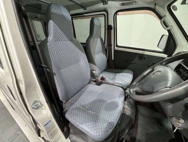 2014 DAIHATSU HIJET CARGO