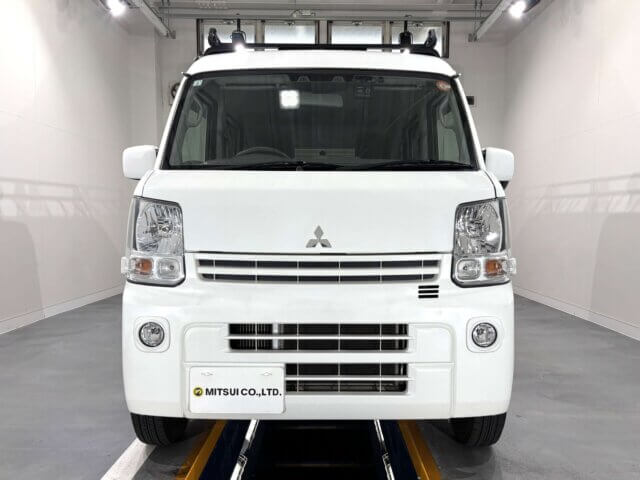 2020 MITSUBISHI MINICAB VAN