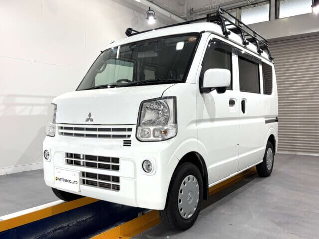 2020 MITSUBISHI MINICAB VAN