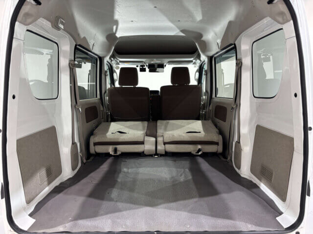 2020 MITSUBISHI MINICAB VAN