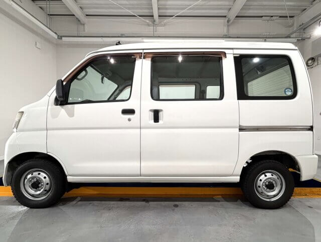 2013 SUBARU SAMBAR VAN