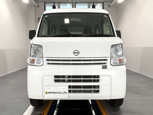 2017 NISSAN NV100 CLIPPER