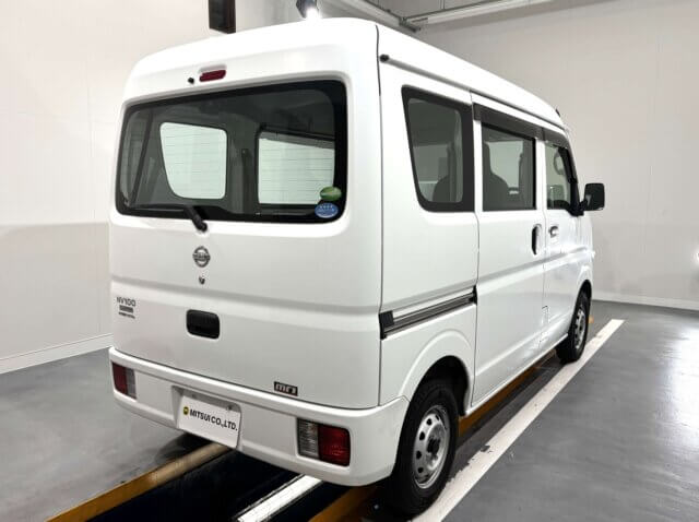 2017 NISSAN NV100 CLIPPER