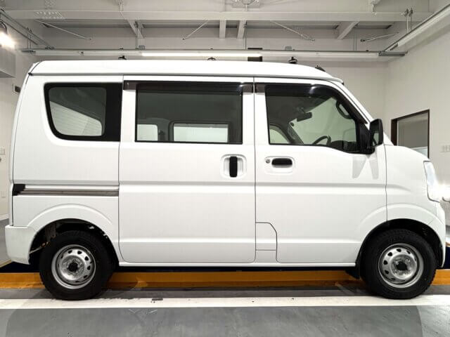 2017 NISSAN NV100 CLIPPER