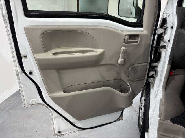2017 NISSAN NV100 CLIPPER