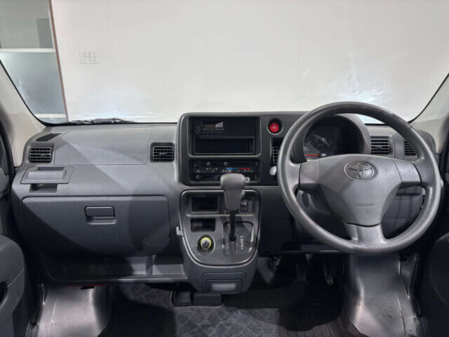 2012 TOYOTA PIXIS VAN