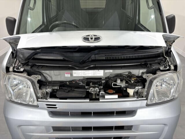 2012 TOYOTA PIXIS VAN