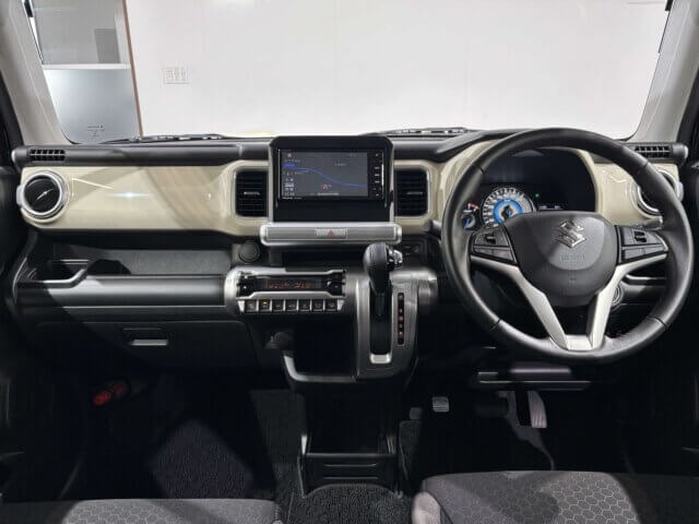 2019 SUZUKI XBEE