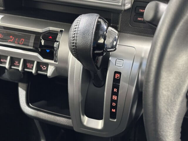 2019 SUZUKI XBEE