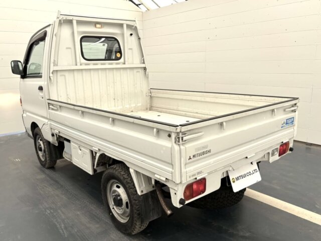 1996 MITSUBISHI MINICAB TRUCK