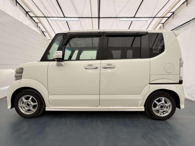 2021 HONDA N-BOX