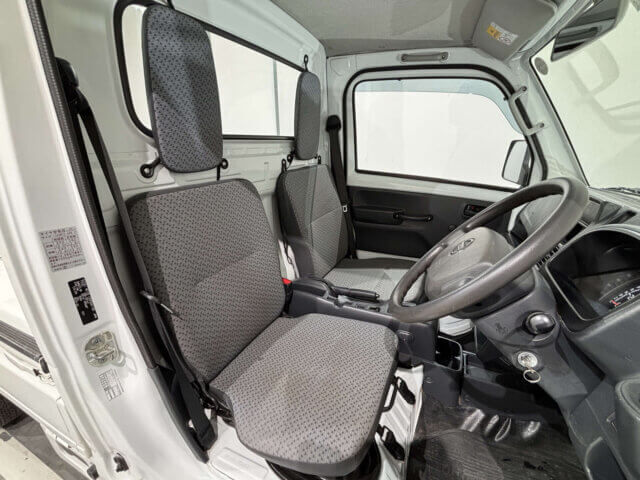 2019 NISSAN NT100 CLIPPER TRUCK