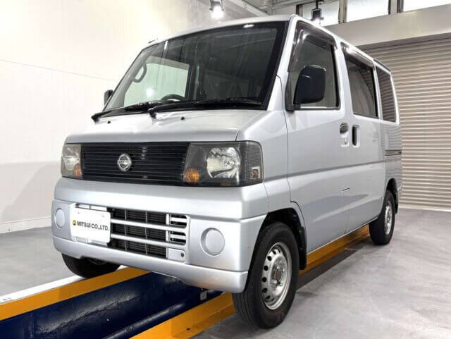 2005 NISSAN CLIPPER VAN