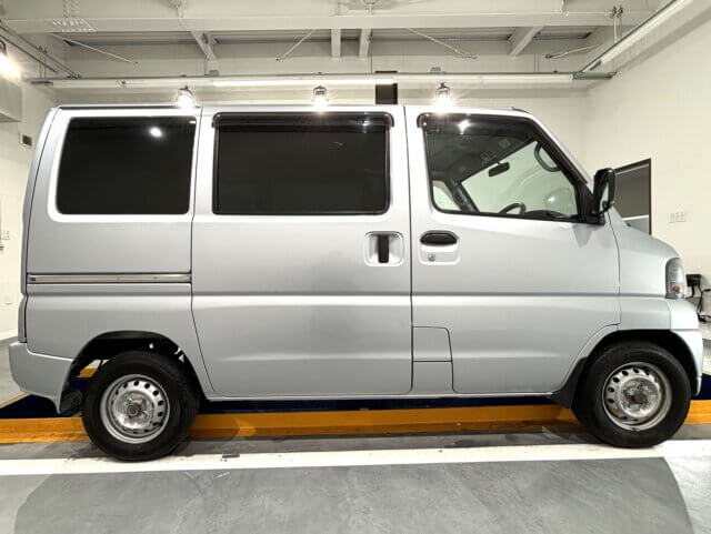 2005 NISSAN CLIPPER VAN