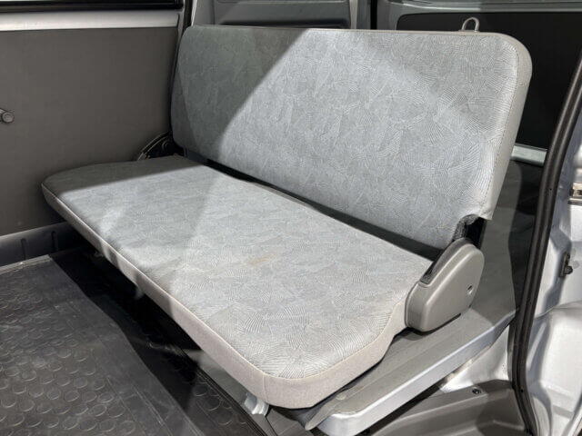 2005 NISSAN CLIPPER VAN